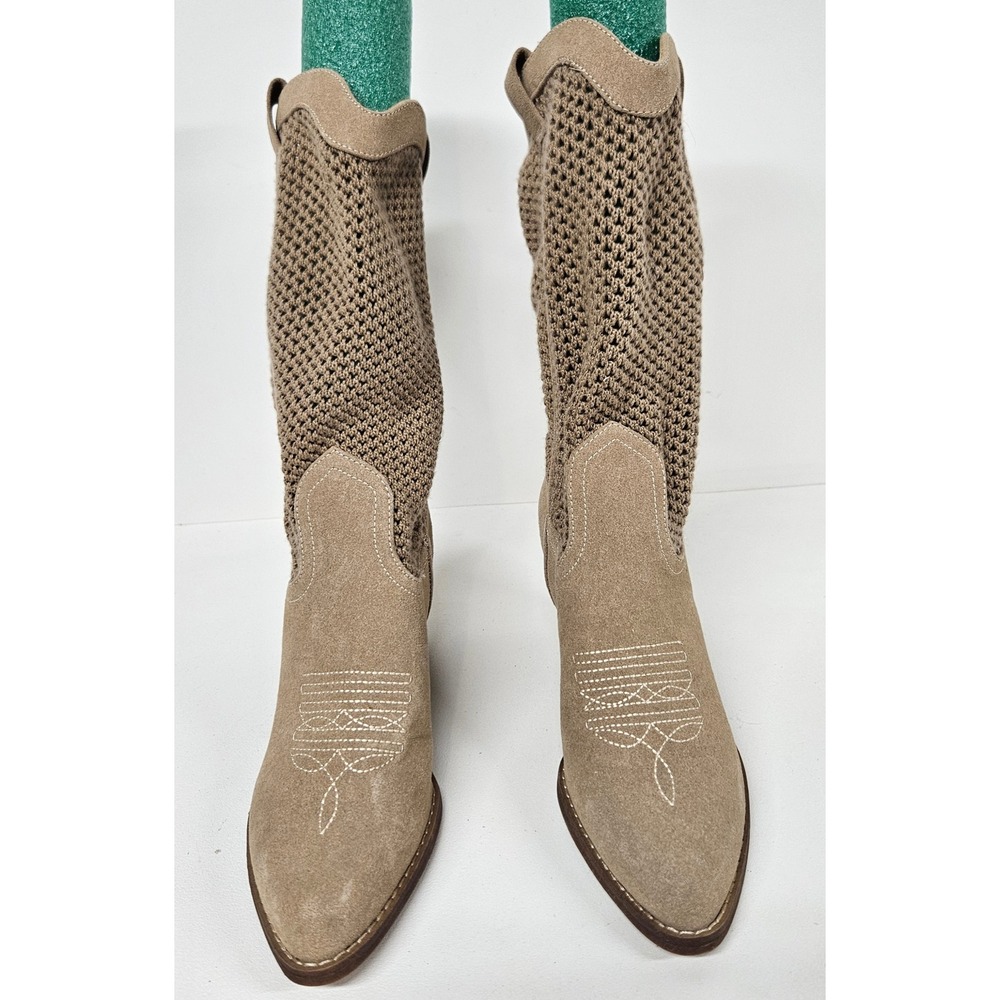 Universal Thread Womens Tan Crochet Knit Western Cowboy Boots Pointed Toe Size 8